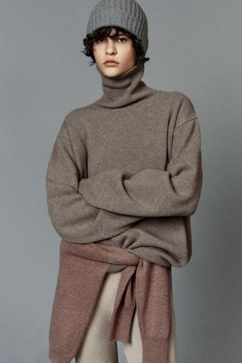 Whispered Elegance: Loro Piana's Fall 2023 Ready-to-Wear Collection ...